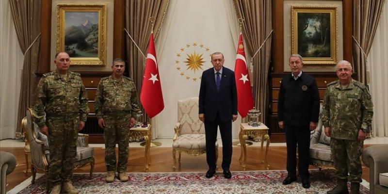 Президент Турции принял руководство Министерства обороны