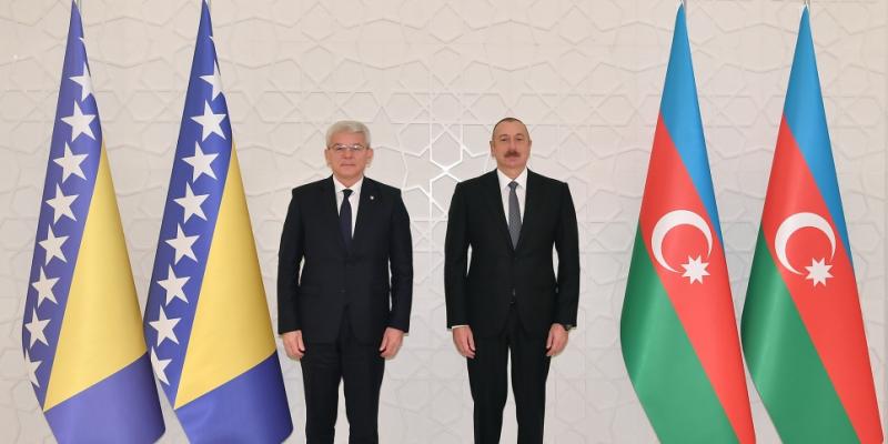Президент Ильхам Алиев встретился с членом Президиума Боснии и Герцеговины Шефиком Джаферовичем