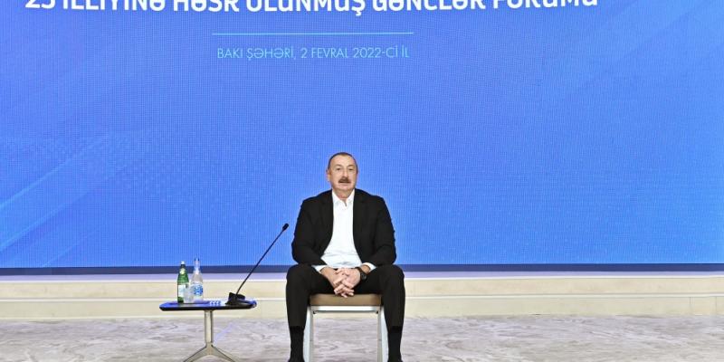 President Ilham Aliyev attends Youth Forum on 25th anniversary of Day of Azerbaijani Youth
