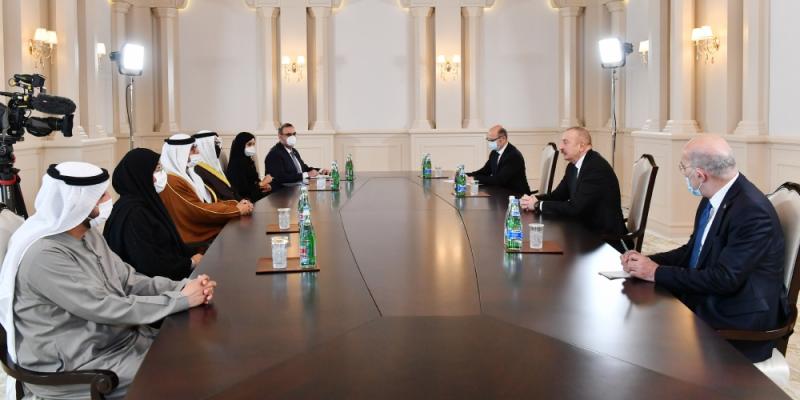 Президент Ильхам Алиев принял делегацию во главе с министром энергетики и инфраструктуры Объединенных Арабских Эмиратов
