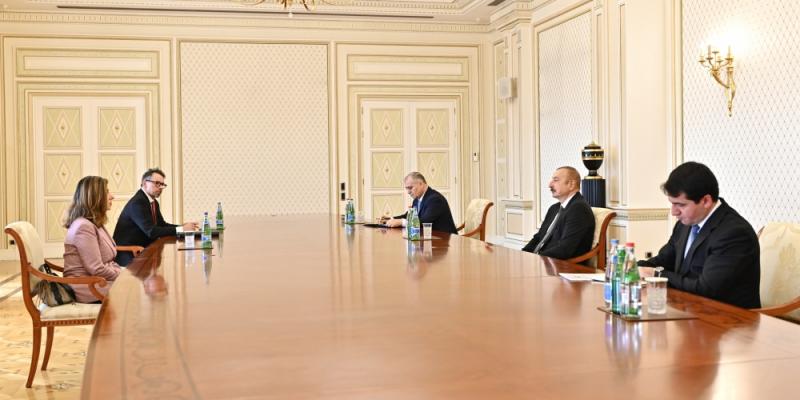 Президент Ильхам Алиев принял генерального директора Международной комиссии по пропавшим без вести лицам