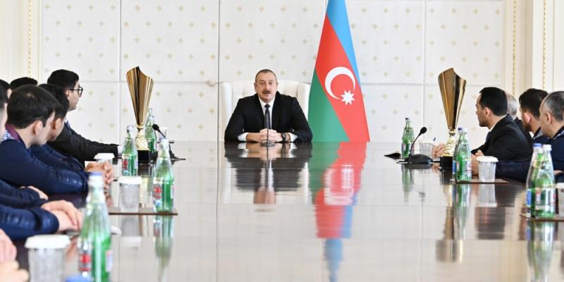 President Ilham Aliyev received members of Azerbaijani national team participating in European Wrestling Championships in Hungary