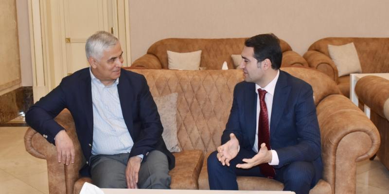 Генеральный секретарь Организации экономического сотрудничества Хусрав Нозири прибыл с визитом в Азербайджан