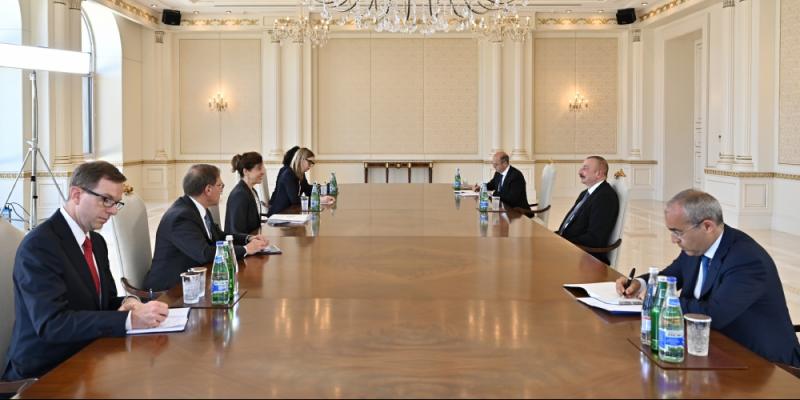 President Ilham Aliyev received Deputy Assistant Secretary for Bureau of Energy Resources at US Department of State