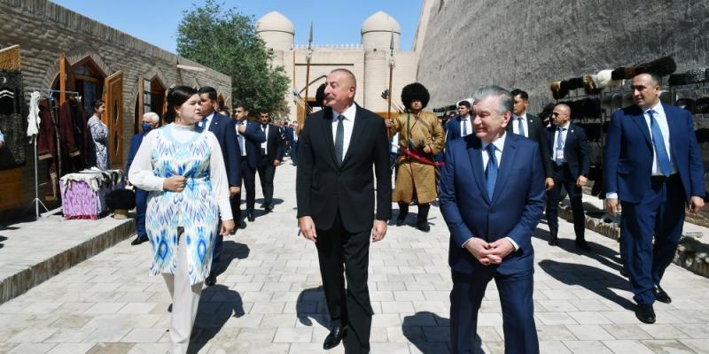 Знакомство с Государственным историко-архитектурным музеем-заповедником «Ичан-Кала»