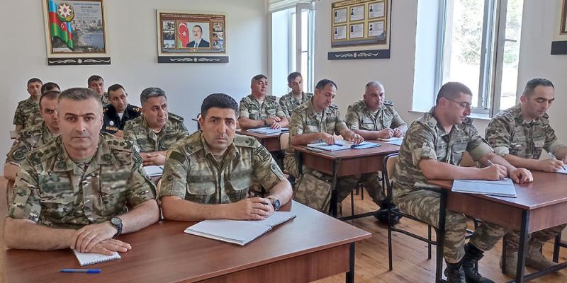 Azerbaijan’s Defense Ministry: Training-methodological sessions were held in the Engineering Troops