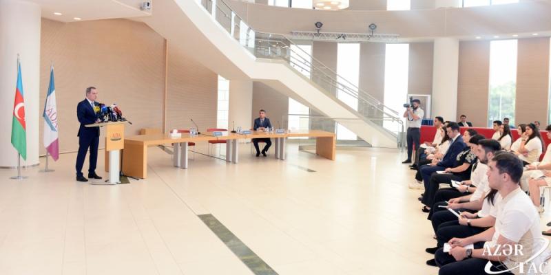 При совместной организации МИД и Университета АДА проходит церемония открытия «Недели дипломатии»