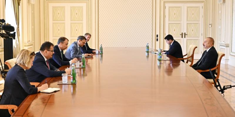 Президент Азербайджана Ильхам Алиев принял специального представителя Европейского Союза по Южному Кавказу