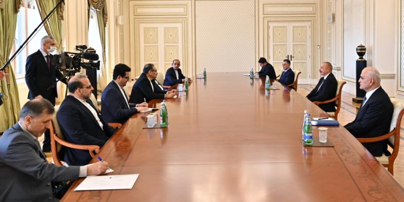 Президент Азербайджана Ильхам Алиев принял cекретаря Высшего совета национальной безопасности Ирана