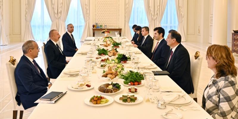 Состоялся совместный рабочий ужин Президента Ильхама Алиева и премьер-министра Болгарии Кирила Петкова