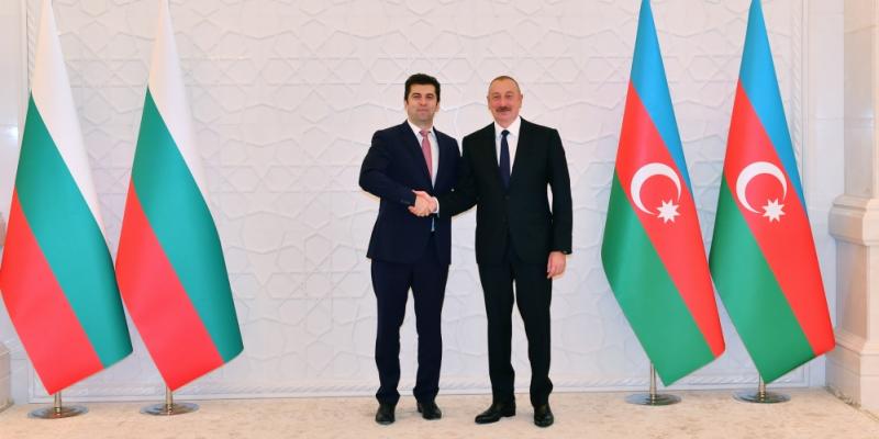 President Ilham Aliyev, Prime Minister of Bulgaria Kiril Petkov held one-on-one meeting