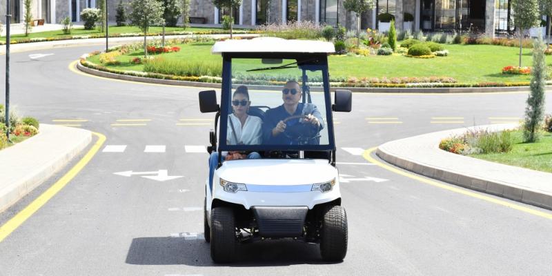 Президент Ильхам Алиев и первая леди Мехрибан Алиева приняли участие в открытии отеля Basqal Resort & Spa в Исмаиллы