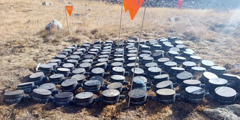 Обнаружены мины, закопанные на территории Лачинского района в целях провокации