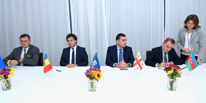 Джейхун Байрамов принял участие в 39-м заседании Совета министров иностранных дел ГУАМ