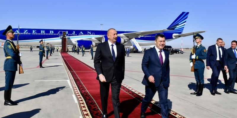 Президент Азербайджана Ильхам Алиев прибыл с государственным визитом в Кыргызстан