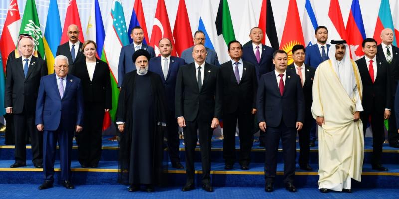 В Астане проходит пленарное заседание 6-го Саммита Совещания по взаимодействию и мерам доверия в Азии.  В пленарном заседании принимает участие Президент Азербайджана Ильхам Алиев 