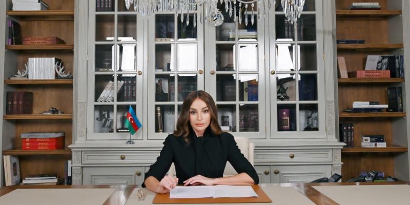 First Vice-President Mehriban Aliyeva made post on Restoration of Independence Day