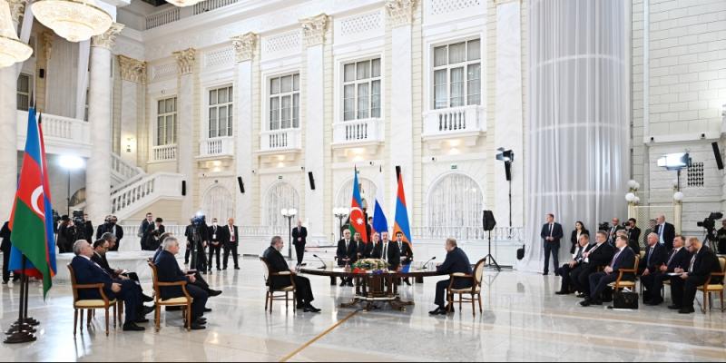 Заявление Президента Азербайджанской Республики, премьер-министра Республики Армения и Президента Российской Федерации