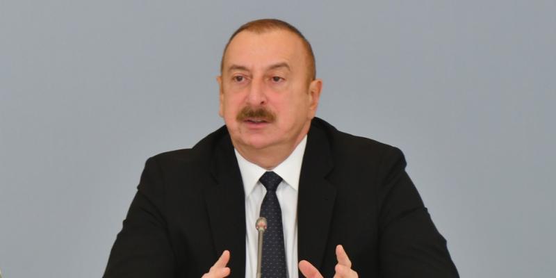 Президент: Франция не может принимать участия в мирном процессе, и это ее вина