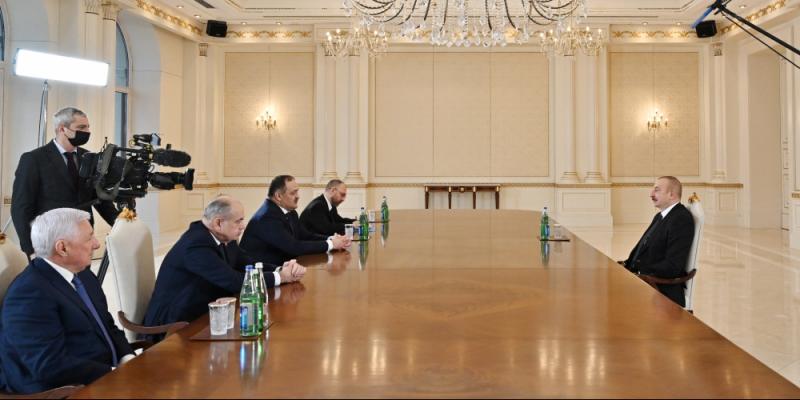 Президент Ильхам Алиев принял руководителя Республики Дагестан Российской Федерации