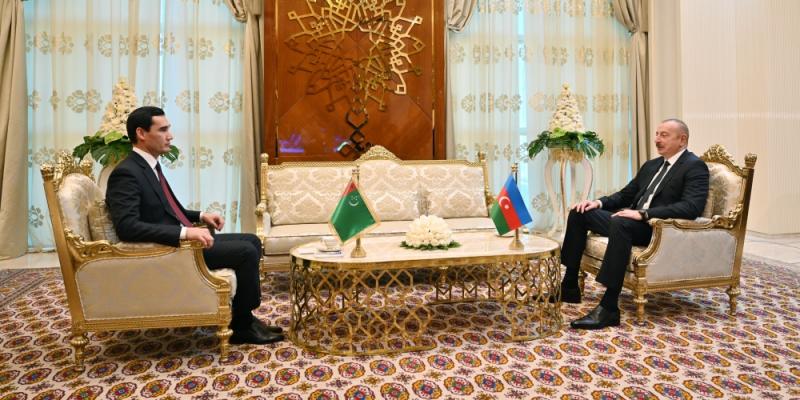 President Ilham Aliyev met with President of Turkmenistan Serdar Berdimuhamedov