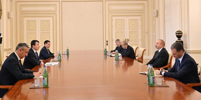 Президент Ильхам Алиев принял заместителя премьер-министра Узбекистана 