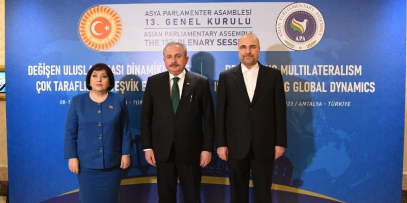 Председатели парламентов Азербайджана, Турции и Ирана встретились в Анталье