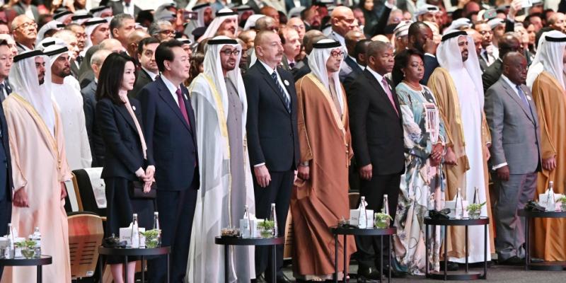 Президент Ильхам Алиев принял участие в церемонии открытия Недели устойчивого развития Абу-Даби