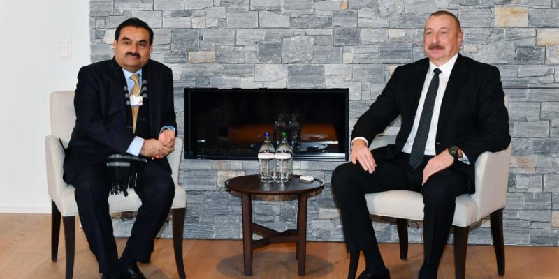 Президент Ильхам Алиев встретился в Давосе с основателем и председателем компании Adani Group