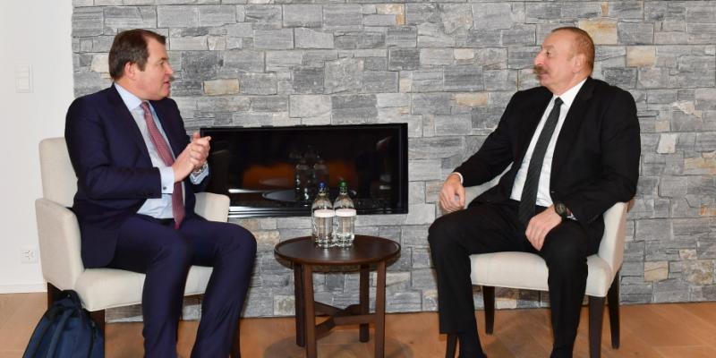 President Ilham Aliyev met with First Vice President of European Bank for Reconstruction and Development in Davos
