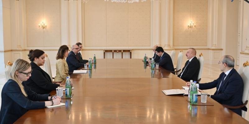 Президент Азербайджана Ильхам Алиев принял представителя государственного секретаря США