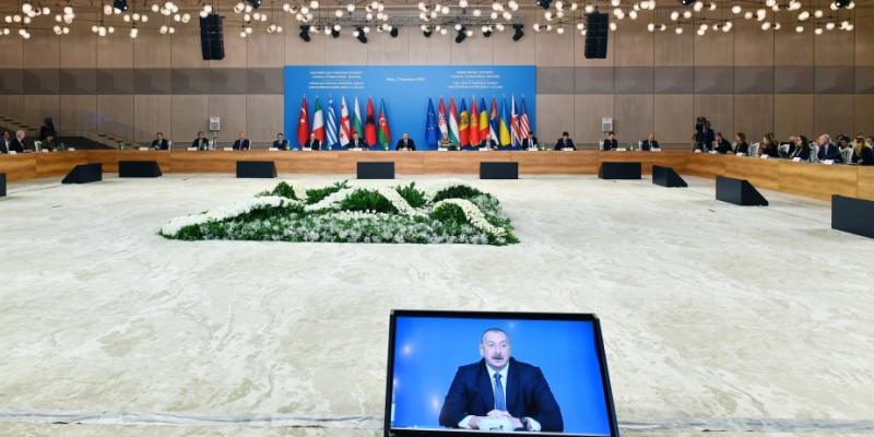 Президент Ильхам Алиев: Соглашения о производстве и транспортировке зелёной энергии между Азербайджаном, Грузией, Венгрией и Румынией откроет новую главу в энергобезопасности