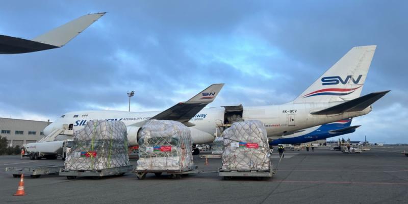 По поручению Мехрибан Алиевой сегодня утром в Турцию вылетел еще один самолет с гуманитарной помощью