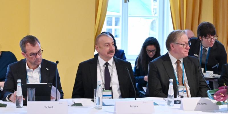 Президент Ильхам Алиев в рамках Мюнхенской конференции по безопасности принял участие в круглом столе, посвященном энергетической безопасности