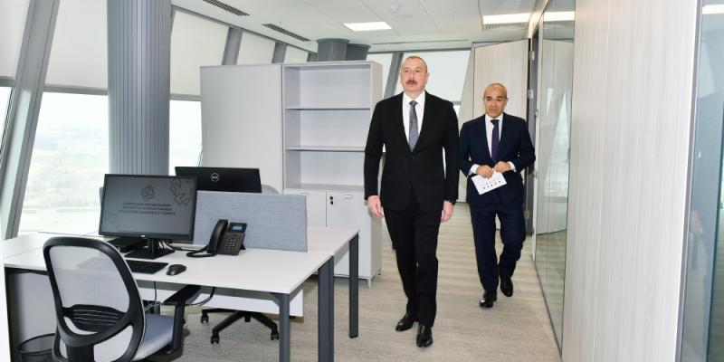 Prezident İlham Əliyev Əmlak Məsələləri Dövlət Xidmətinin yeni inzibati binasının açılışında iştirak edib