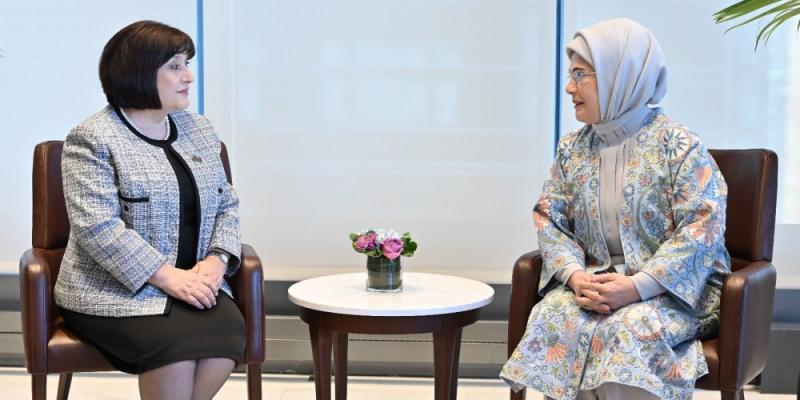 Председатель Милли Меджлиса Сахиба Гафарова встретилась с первой леди Турции Эмине Эрдоган