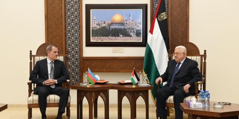 Azerbaijani FM meets with President of Palestine