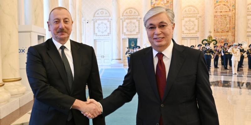 В Астане состоялась церемония официальной встречи Президента Азербайджана Ильхама Алиева