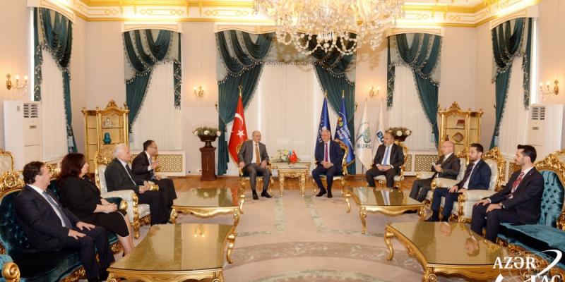 Делегация партии «Ени Азербайджан» находится с визитом в Турции