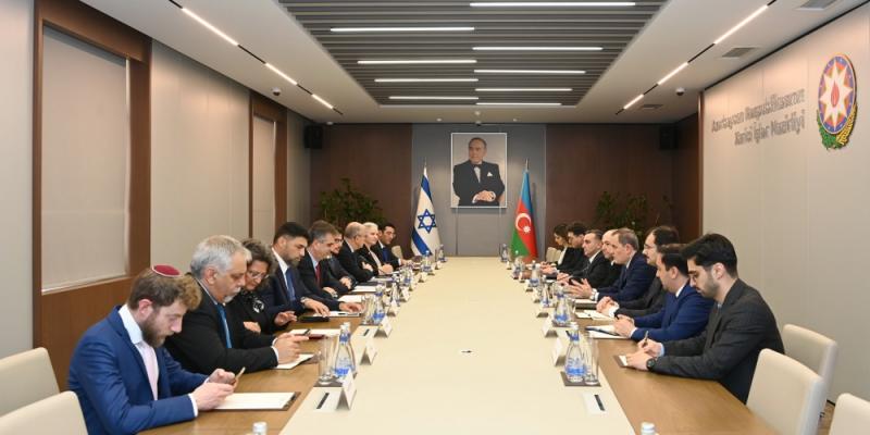 Azerbaijan, Israel discuss development of bilateral relations