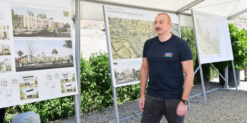 В селе Джахангирбейли Зангиланского района на начальном этапе планируется расселить 1200 человек