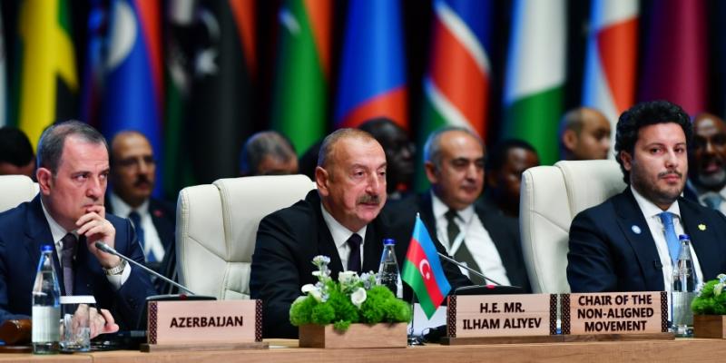 Президент: Если Армения заинтересована в достижении мира в регионе, то ее вооруженные силы должны полностью покинуть Карабах