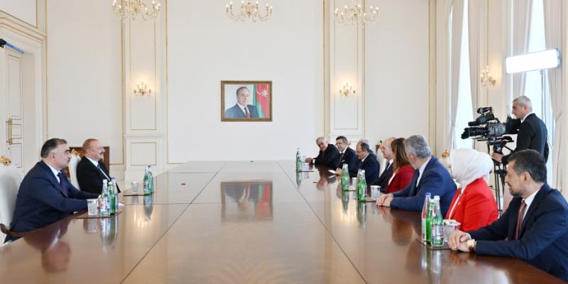 Президент Ильхам Алиев принял председателя Великого национального собрания Турции