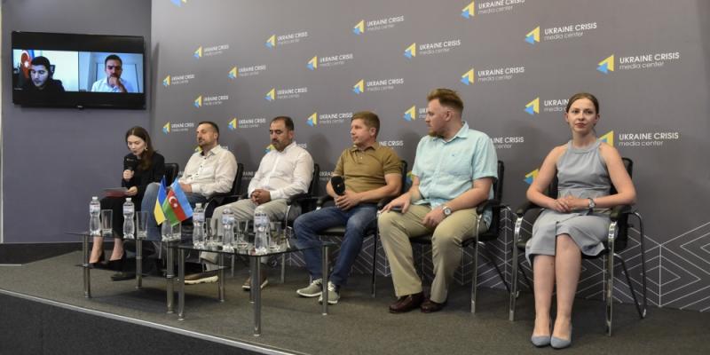 В Киеве состоялся круглый стол, посвящённый украинско-азербайджанскому диалогу