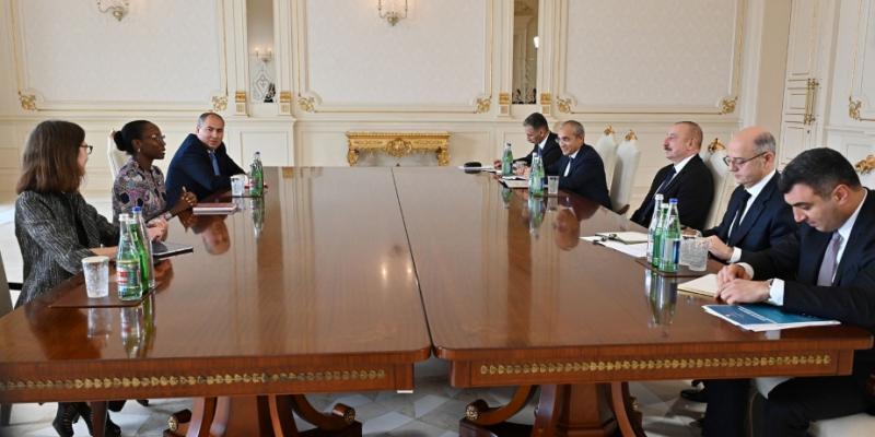 Президент Ильхам Алиев принял регионального директора Всемирного банка по Южному Кавказу
