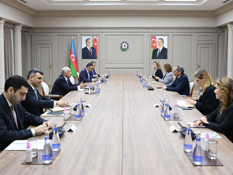 Azerbaijani PM Ali Asadov discusses key development initiatives with IFC