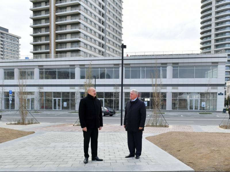 President Ilham Aliyev inspected construction and landscaping works, as well as conditions created in office building in Central Park Quarter of Baku White City 