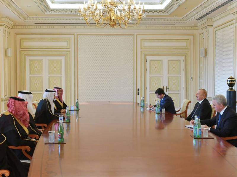 President Ilham Aliyev received Minister of Hajj and Umrah of Saudi Arabia