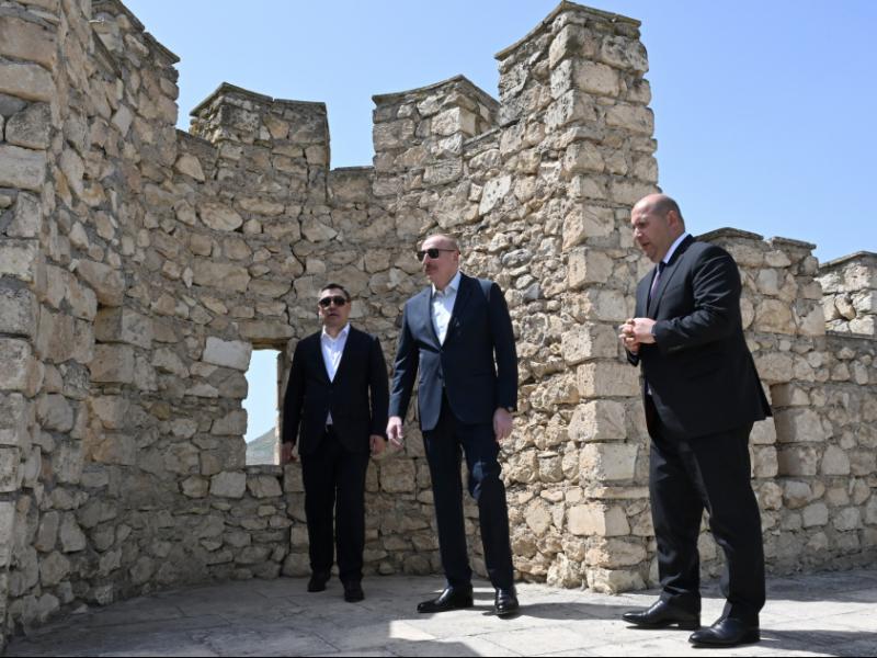 Президенты Ильхам Алиев и Садыр Жапаров побывали в крепости Шахбулаг в Агдаме