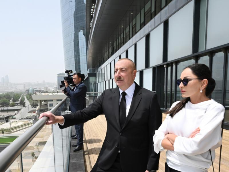 President Ilham Aliyev and First Lady Mehriban Aliyeva participated in presentation of Crescent Bay project and opening of Crescent Mall